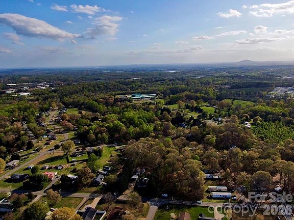 2nd image of 0 Spencer Rd NE