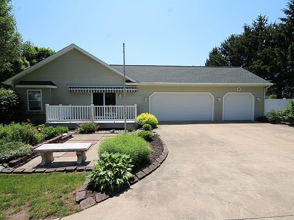 3rd image of 1142 Meadowsweet Ln