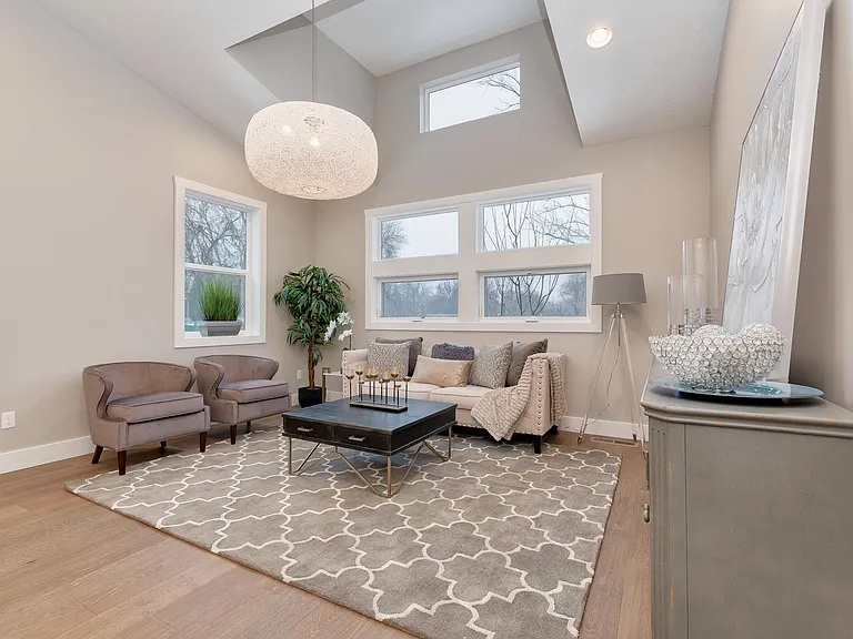 3109 W Neff St — Photo 3