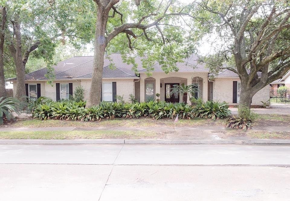 5303 S Braeswood Blvd, Houston, TX 77096 Zillow