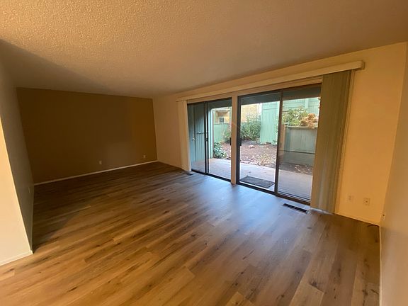 5th image of 573-579 14th St NE #11119470