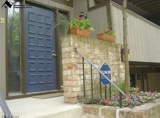 2675 Warrensville Center Rd, Beachwood, OH 44122