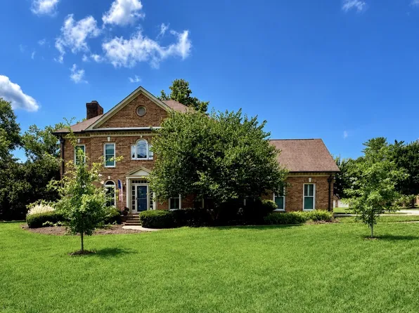601 Dorshire Ln, Nashville, TN 37221