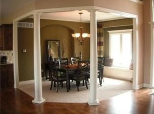 9616 NE 90th St, Kansas City, MO 64157