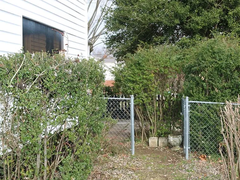 side yard
