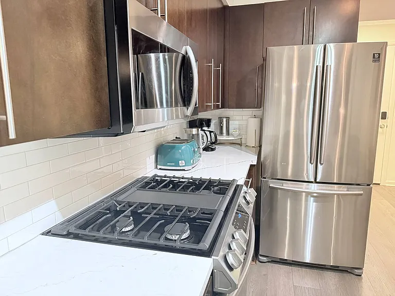 124 Bellevue Ave E #307 — Photo 10