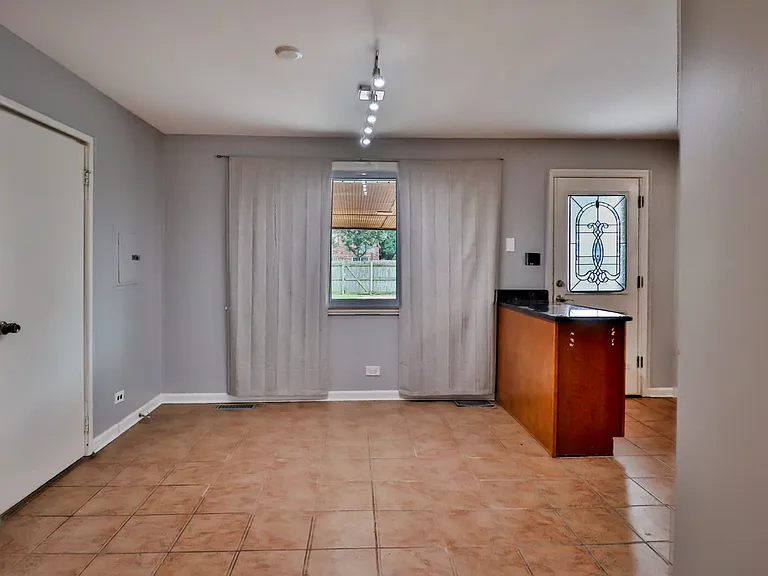 7119 Stanford Dr — Photo 14
