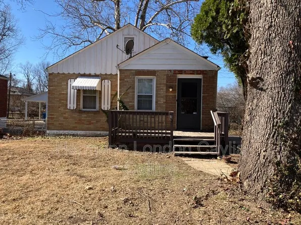 241 Henquin Dr, Saint Louis, MO 63135