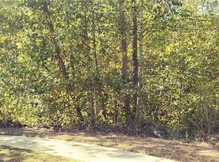 1024 Dacavin Dr, Charlotte, NC 28226