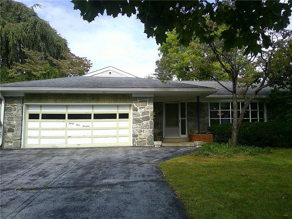1st image of 3113 Club Dr