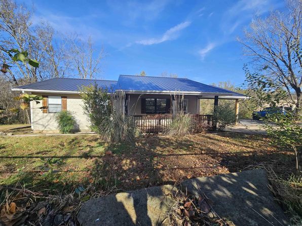 211 N 27th Hwy, Marshall, AR 72650