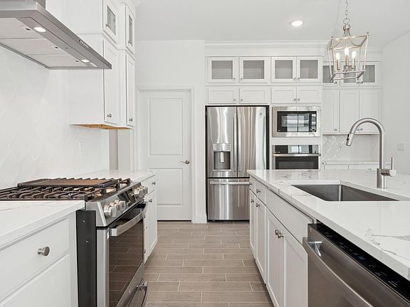 7th image of this home