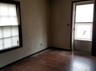 311 W Short St, Clinton, MO 64735