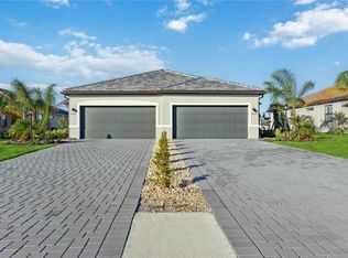 5532 Sapphire Stone Cv, Bradenton, FL 34211