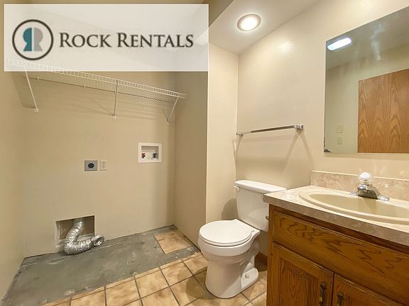 4th image of 728 Crazy Horse Rd #3