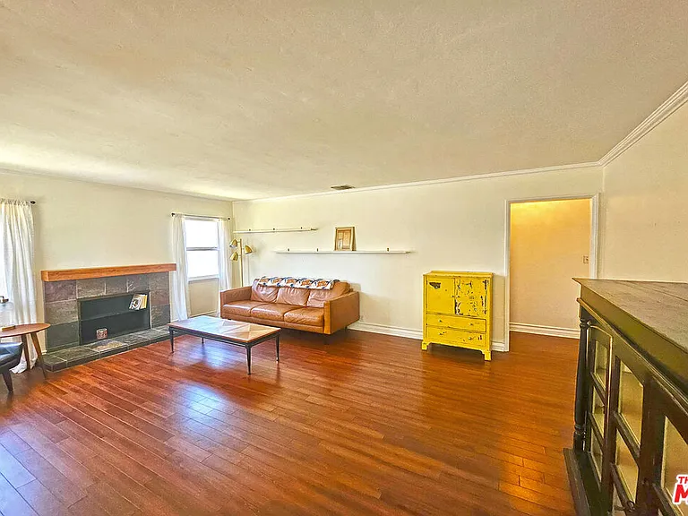436 N Cordova St — Photo 6