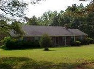 1550 County Lake Rd, Starkville, MS 39759