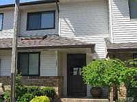 1st image of 105 Cottonwood Ct #105