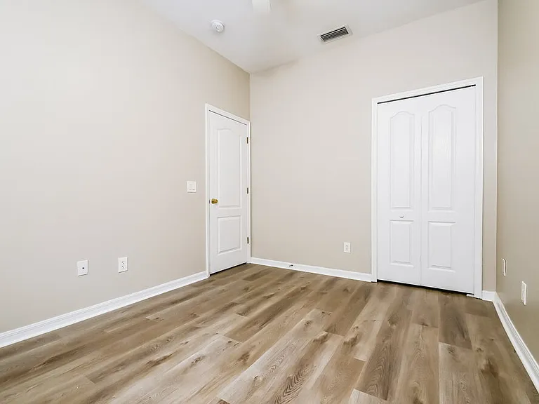 7859 Bristol Park Dr — Photo 13