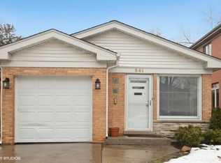 841 Forestview Ave, Park Ridge, IL 60068