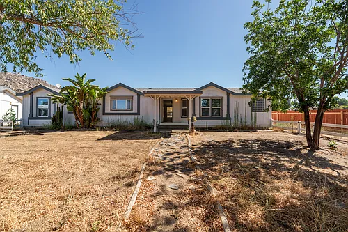 25120 Charina Rd Photo 1