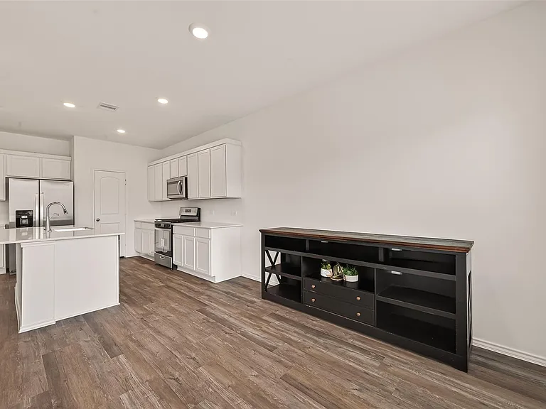 6107 Ginevra Summers Dr — Photo 14