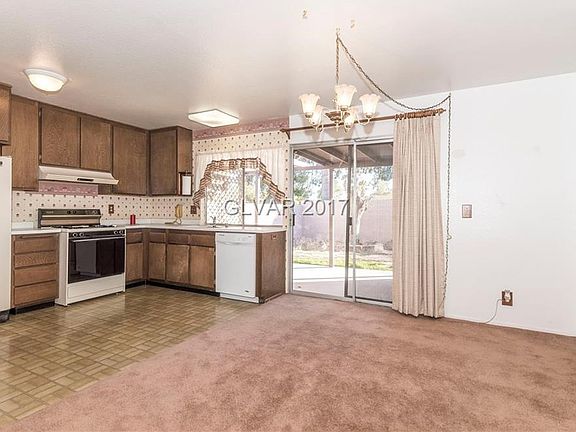 3rd image of 7099 Fenway Ave