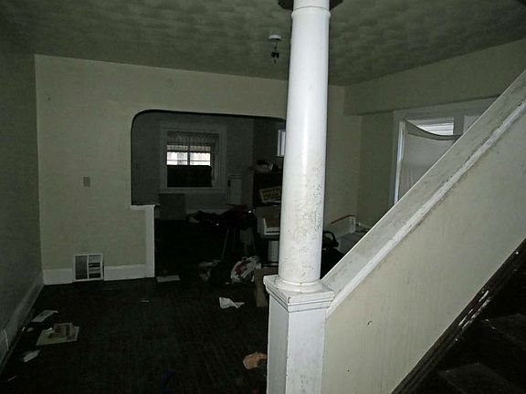 5th image of 10126 North Blvd