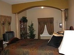 4th image of 4212 Aladar Ct
