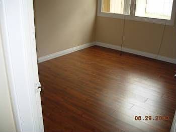 5th image of 3241 Buena Vista Ave