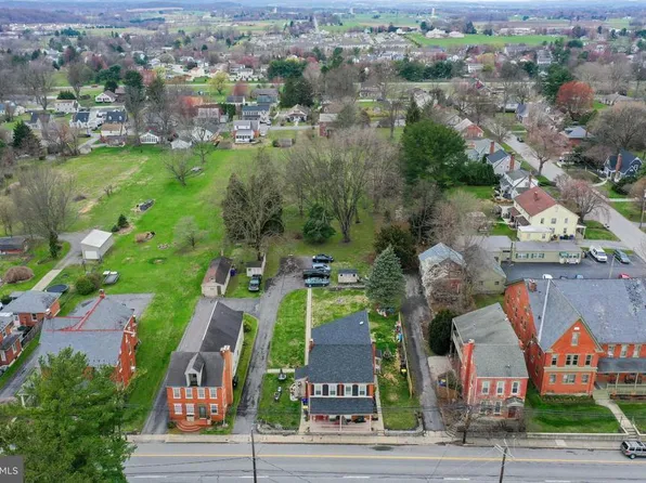 2800 Willow Street Pike N, Willow Street, PA 17584