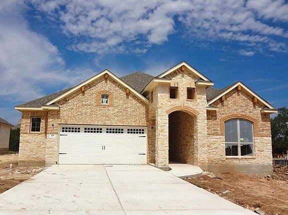 2nd image of 816 Wild Rose Dr