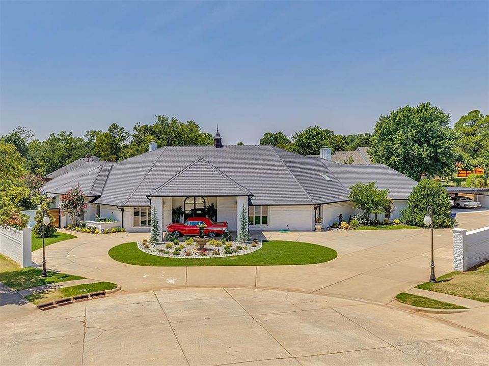 1st image of 605 Sycamore Ct