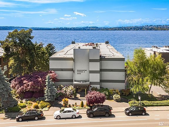 2nd image of 6333 Lake Washington Blvd NE APT 302
