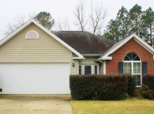 107 Thornhill Way, Aberdeen, NC 28315