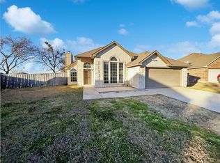 703 Valley Ct, Royse City, TX 75189