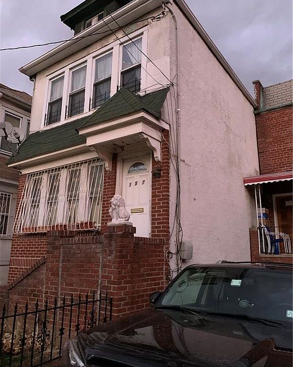 Building Photo 3