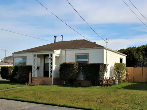 3205 G St, Eureka, CA 95503