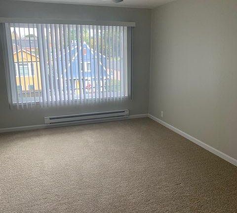 5th image of 342 Highland Ave APT 302
