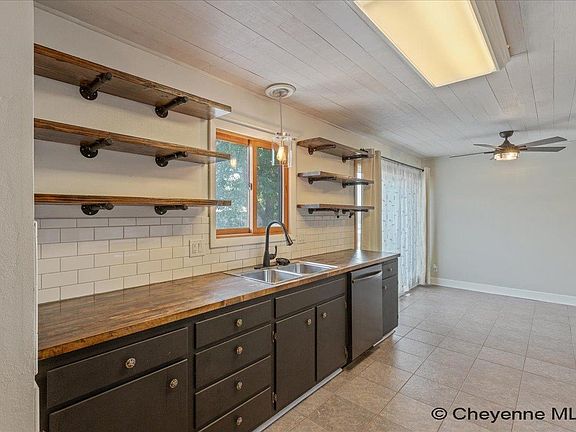 3rd image of 4508 E 10th St