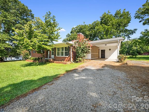 4th image of 37631 Saw Mill Rd