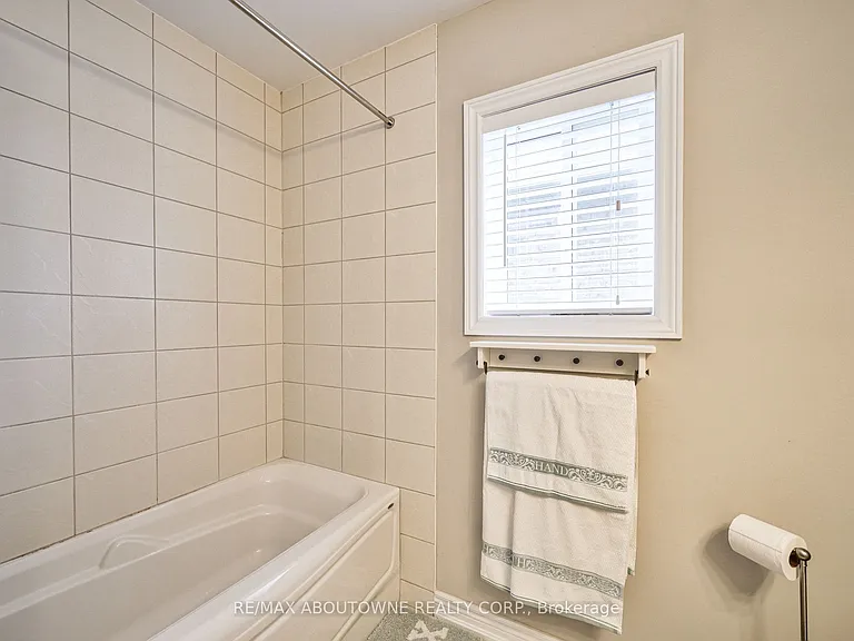 195 Greti Dr #UPPER — Photo 41