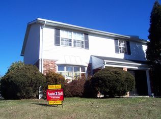 535 Merioneth Dr, Exton, PA 19341