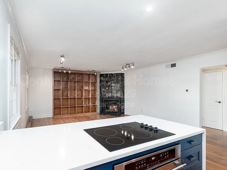 1303 S Walter Reed Dr #201 — Photo 12