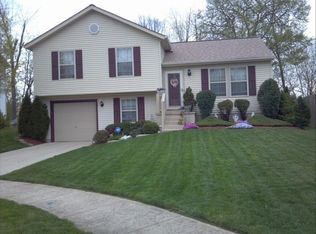 4912 Dexter Ct, Obetz, OH 43207