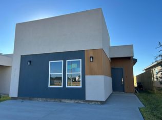 5019 Servando Dr, Laredo, TX 78046