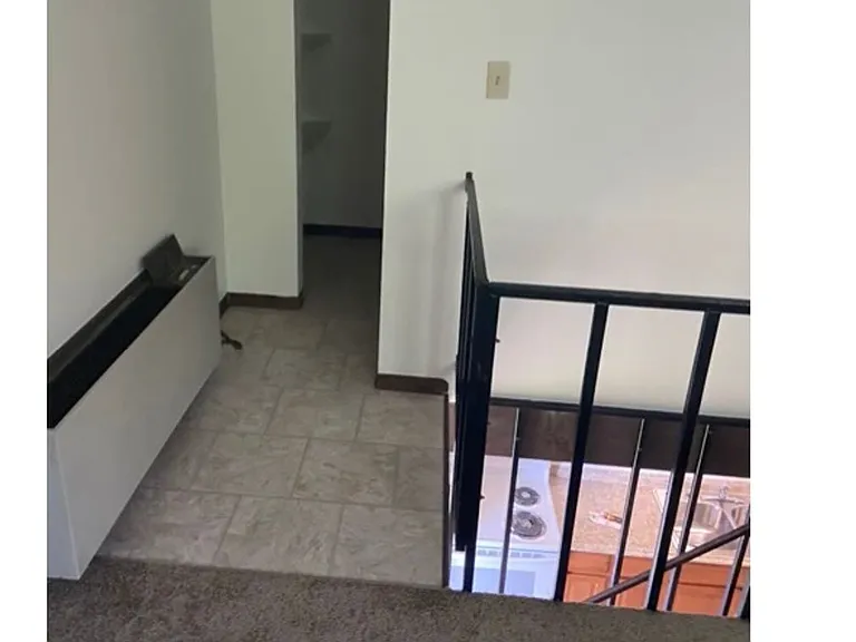 287 S Williams St — Photo 7