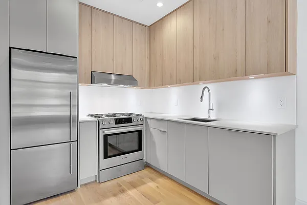 Rented by Cooper & Cooper Real Estate | media 8