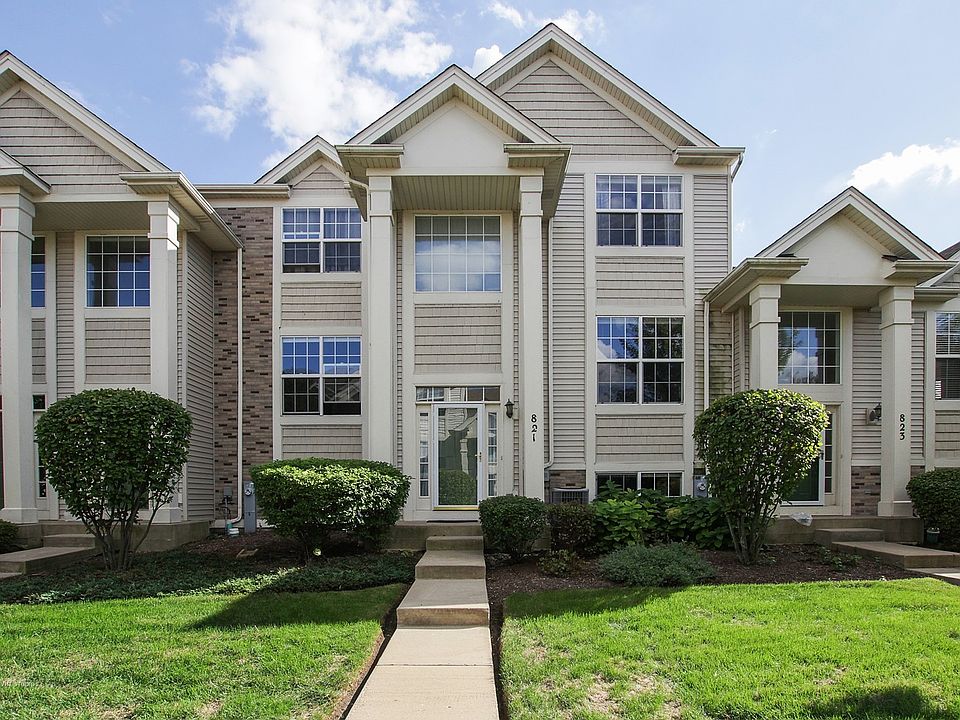 1st image of 821 Summit Creek Dr