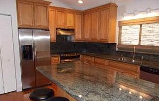 5th image of 103 Executive Cir